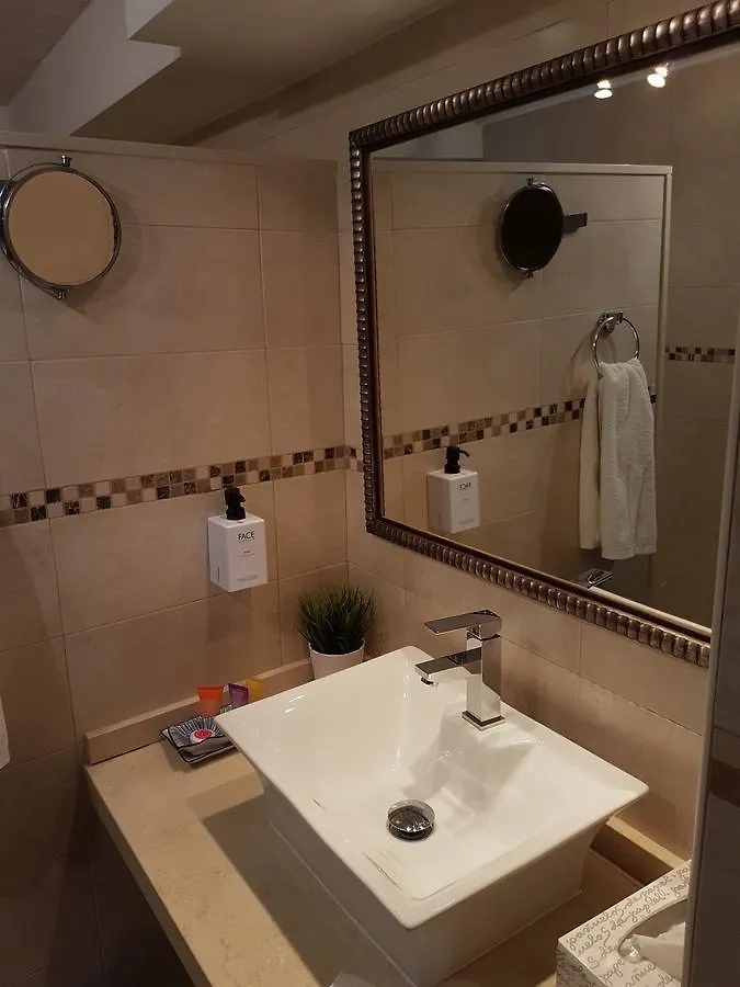 La Villa Marbella - Old Town Španělsko